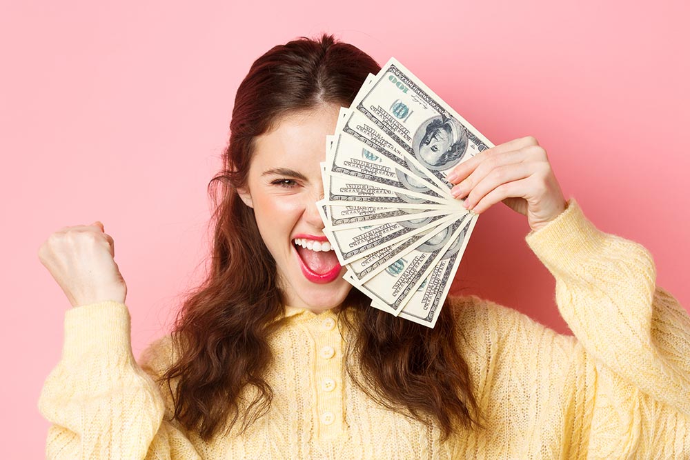 擺脫月光光、心慌慌，你一定要認識的3瓶守財精油