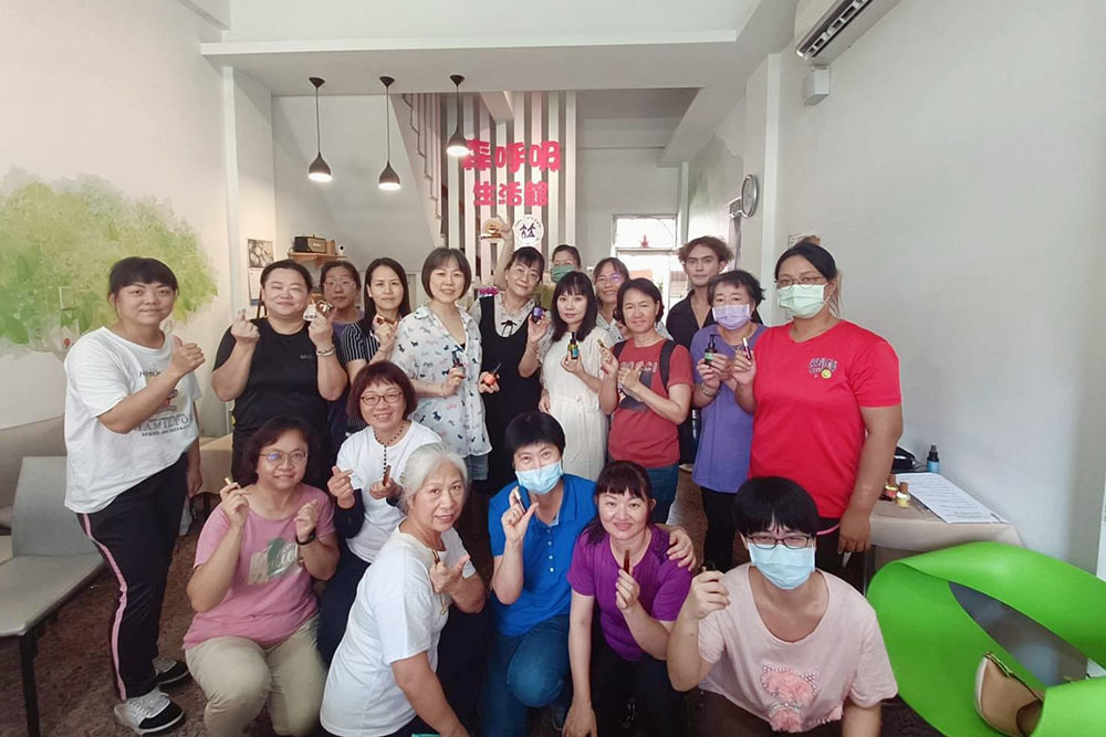 長照芳療技巧，提升家庭照顧者的專業能力