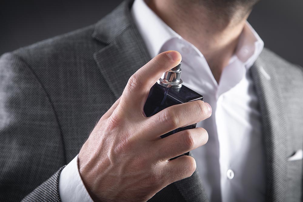 時尚終極指南：使用香氛來提升男性魅力